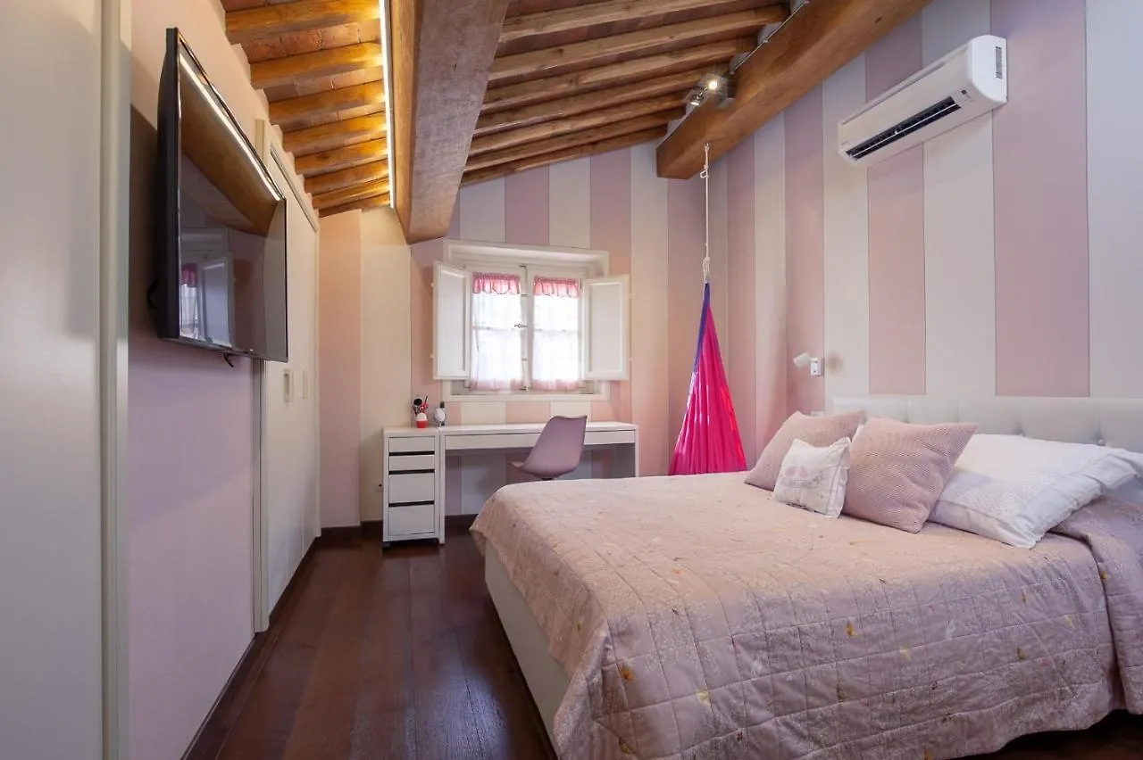 Vila Antica Limonaia Ristrutturata Vicino Al Centro Lucca Itálie